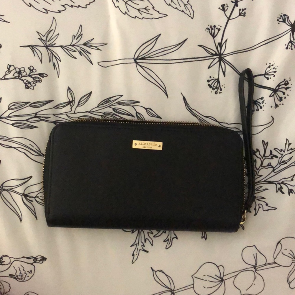 Kate spade wrist wallet